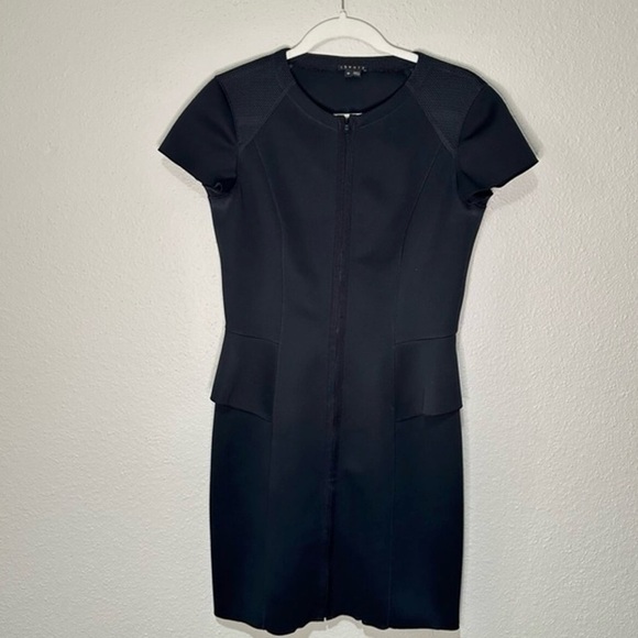 THEORY Tenna Black Neoprene zip Front Dress Size 4 - Picture 9 of 14